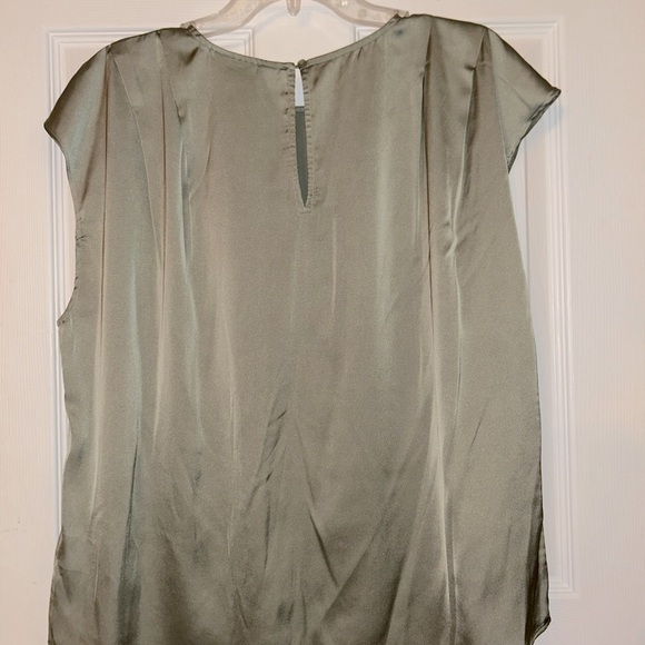 Express Olive Green Women's Top XL - Picture 3 of 3